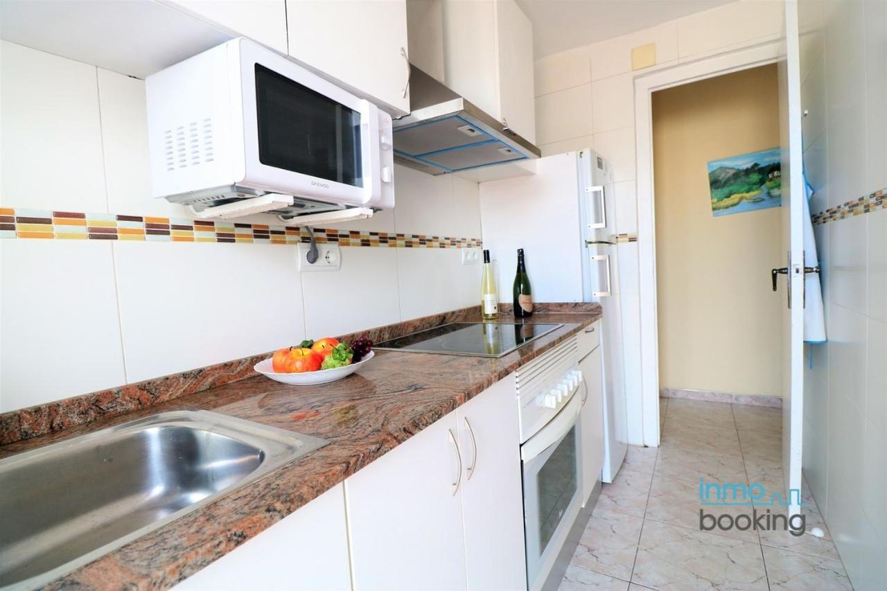 Neptuno Con Vistas Al Mar Apartment Салоу Екстериор снимка