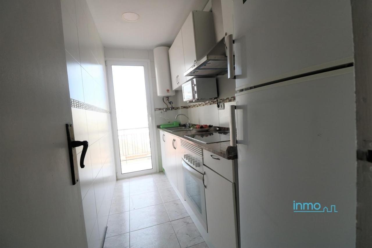 Neptuno Con Vistas Al Mar Apartment Салоу Екстериор снимка