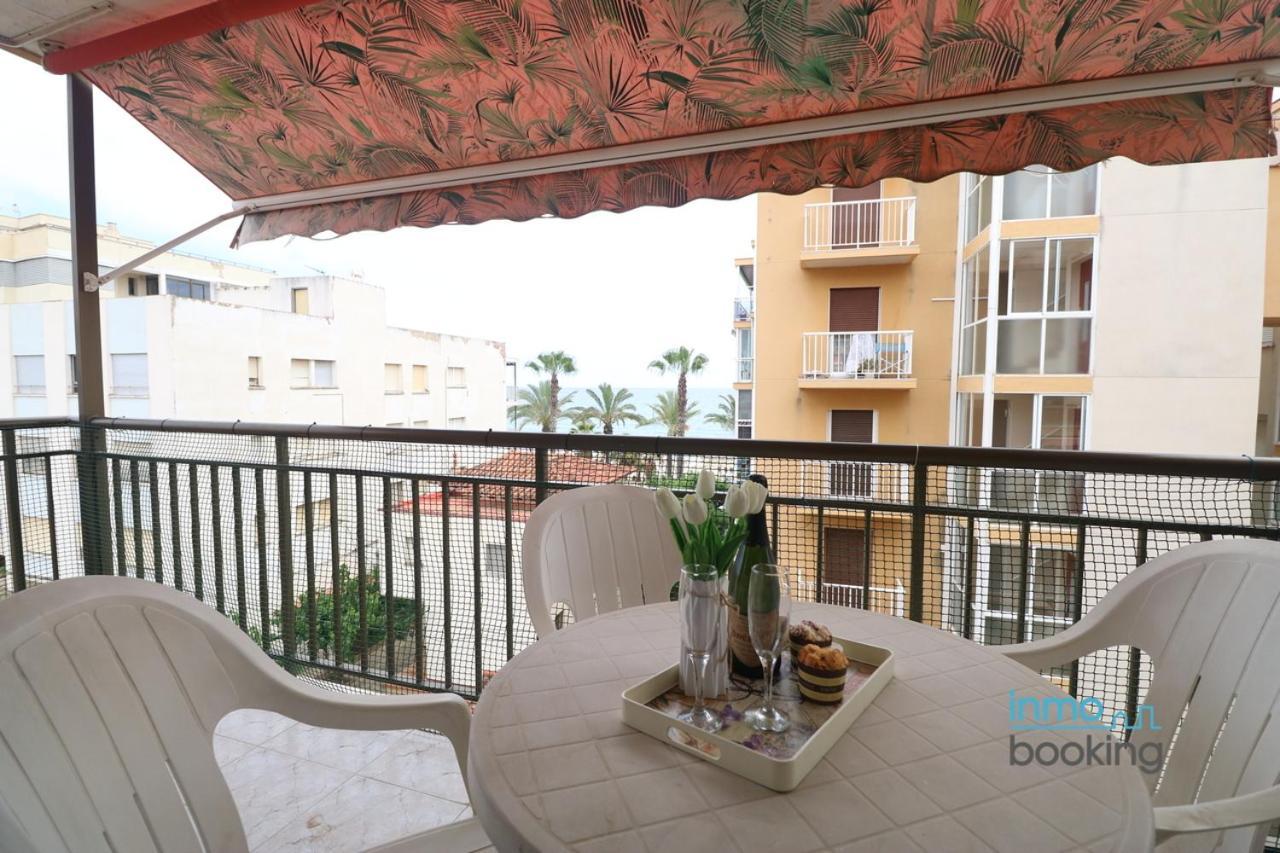 Neptuno Con Vistas Al Mar Apartment Салоу Екстериор снимка
