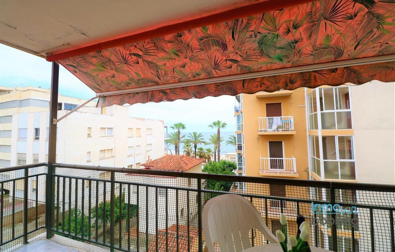 Neptuno Con Vistas Al Mar Apartment Салоу Екстериор снимка