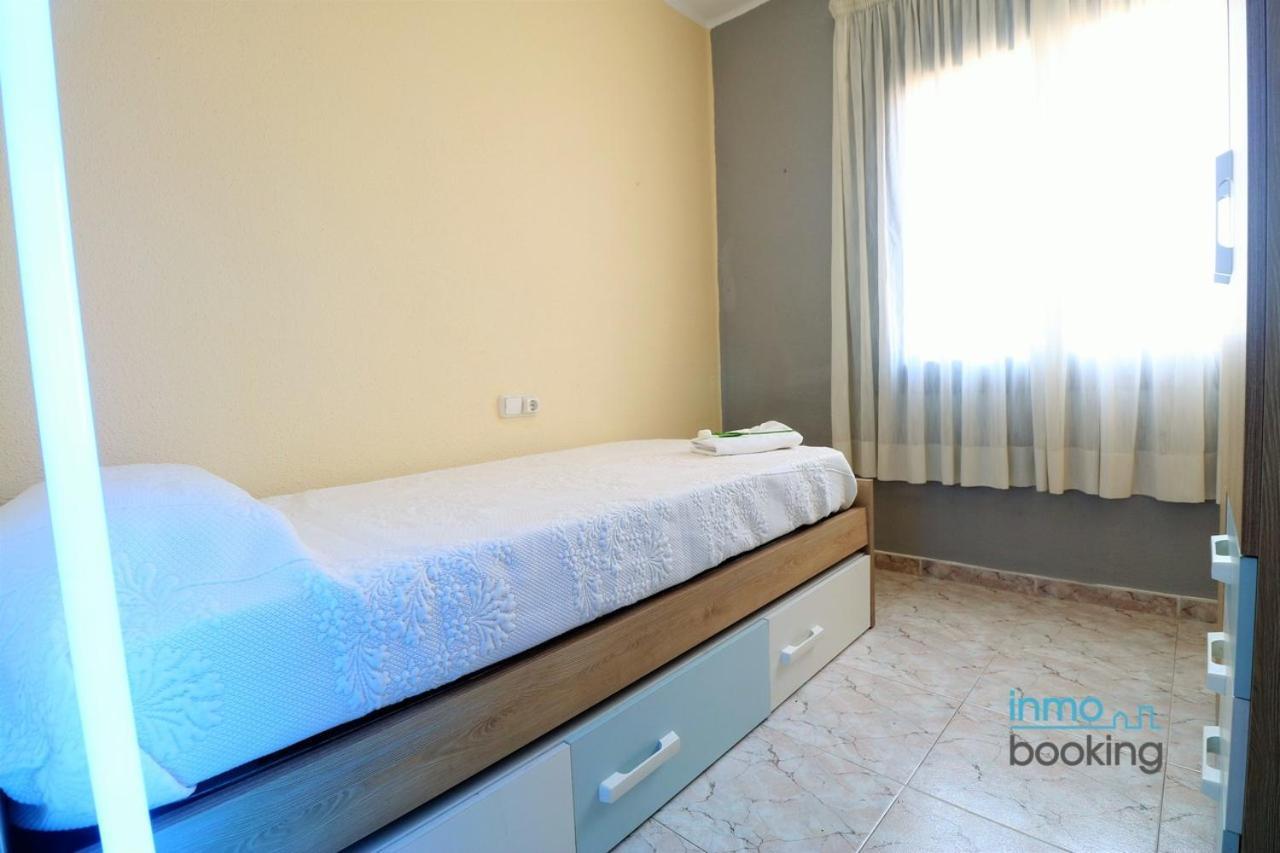 Neptuno Con Vistas Al Mar Apartment Салоу Екстериор снимка