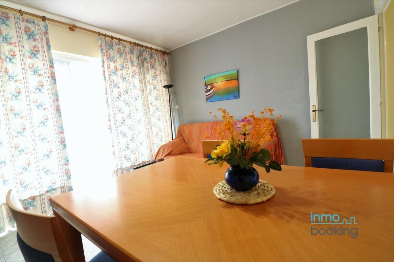 Neptuno Con Vistas Al Mar Apartment Салоу Екстериор снимка